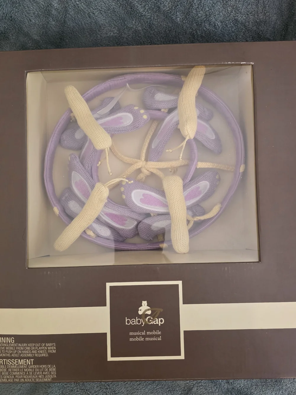 New babyGap Musical Crib Mobile Plays Brahms’ Lullaby Purple & White Butterfly